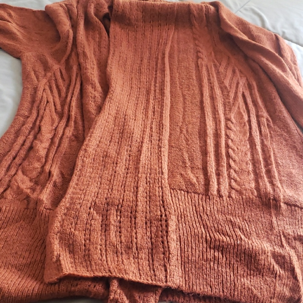 Sweater - Picture 2 of 2